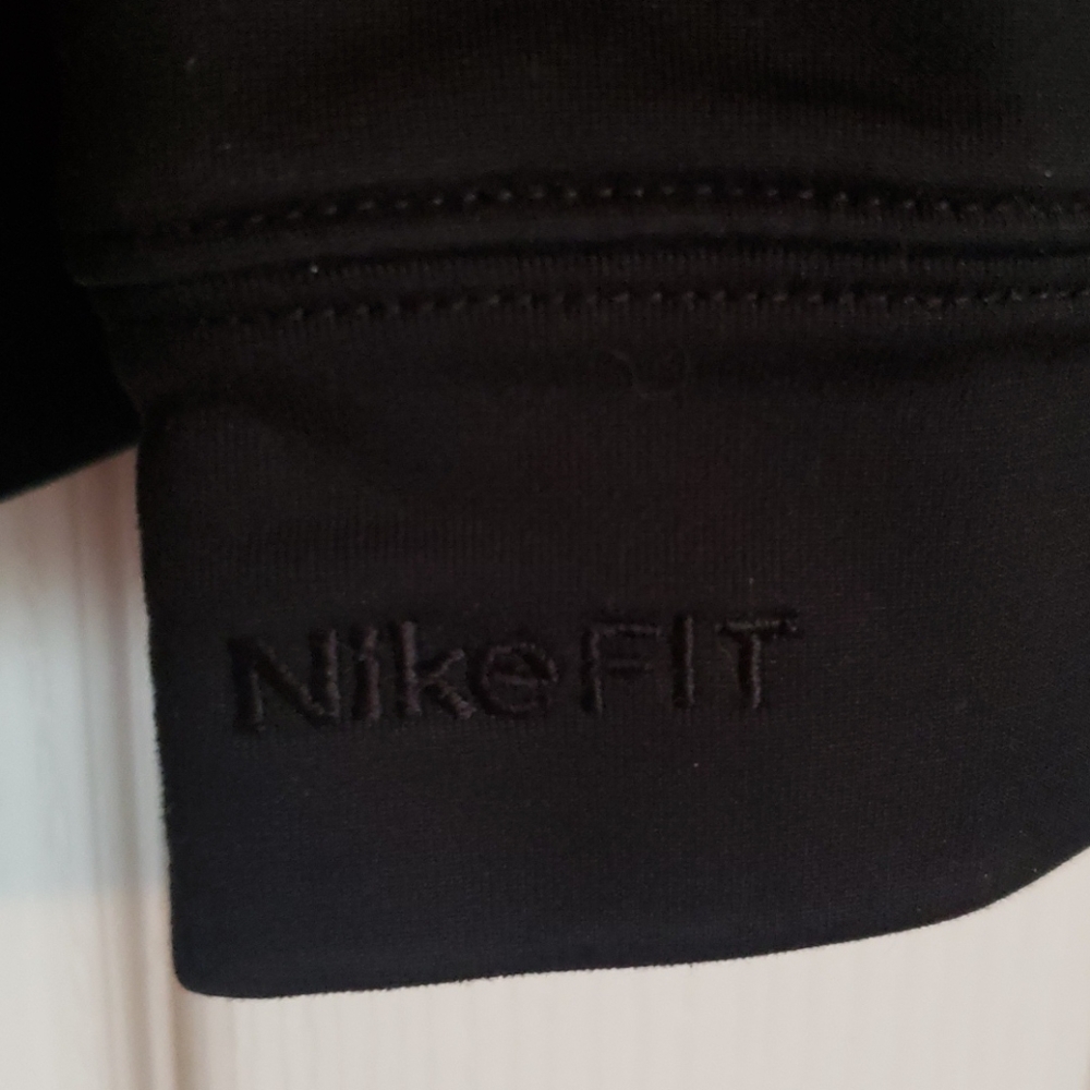 Nike pullover - Picture 4 of 4
